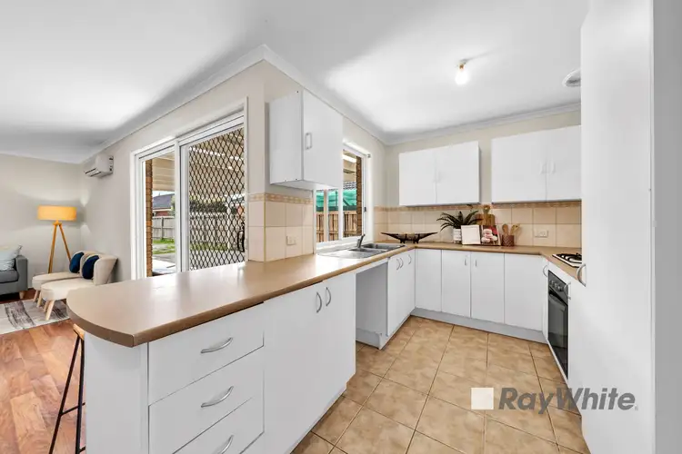 Sixth view of Homely house listing, 11 Menzies Close, Narre Warren South VIC 3805