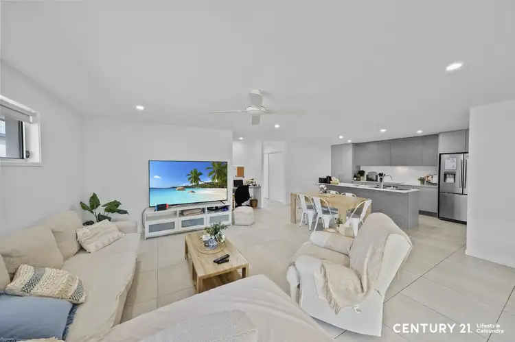 Second view of Homely semi-detached listing, 1 & 2/48 Meredith Crescent, Baringa QLD 4551