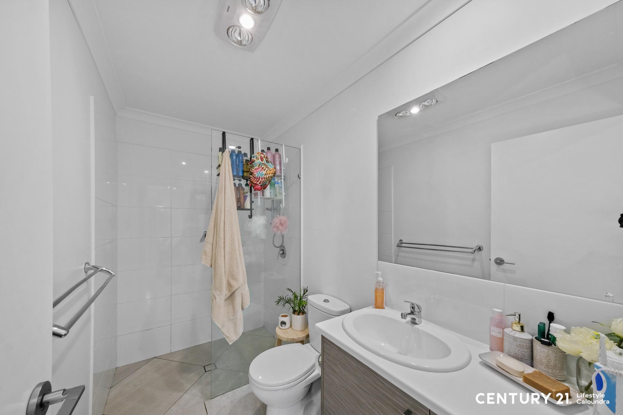 Sixth view of Homely semi-detached listing, 1 & 2/48 Meredith Crescent, Baringa QLD 4551
