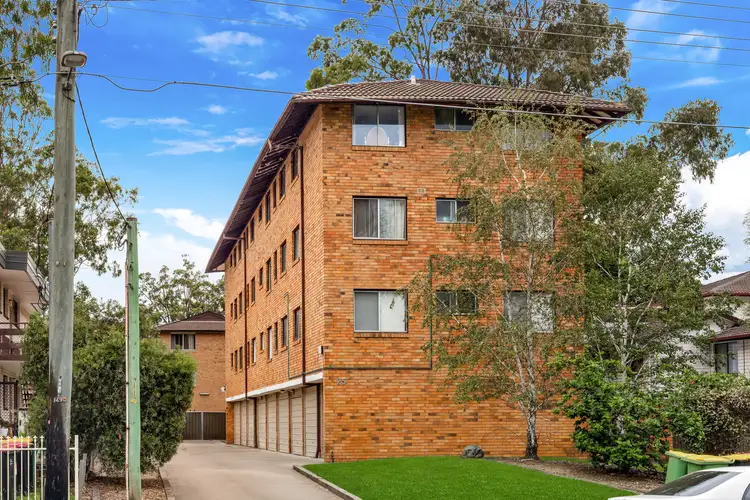 9/25 First Street, Kingswood NSW 2747
