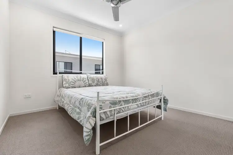 Fifth view of Homely townhouse listing, 15/15 Oasis Close, Manly West QLD 4179