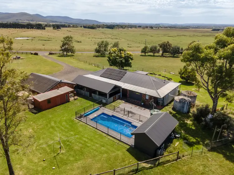 60 Andrew Road, Gisborne VIC 3437