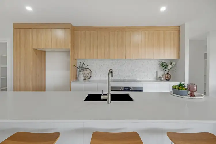 21 Oscadia Way, Parkhurst QLD 4702