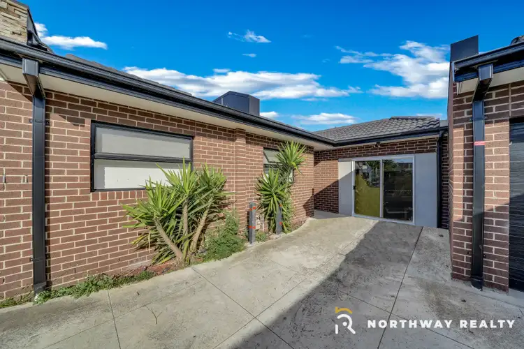 Second view of Homely house listing, 3/8 Evans Court, Broadmeadows VIC 3047