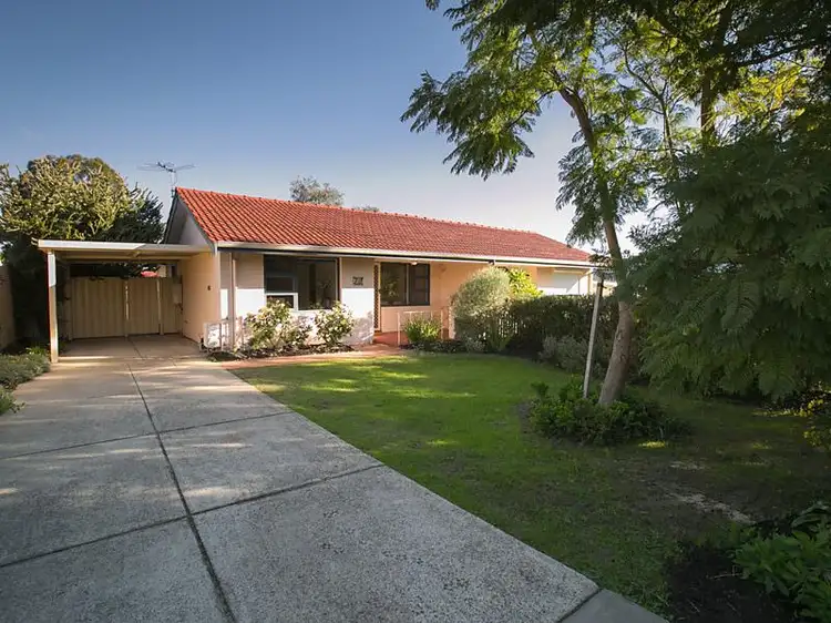 Main view of Homely semi-detached listing, 17A Oswald St, Coolbellup WA 6163