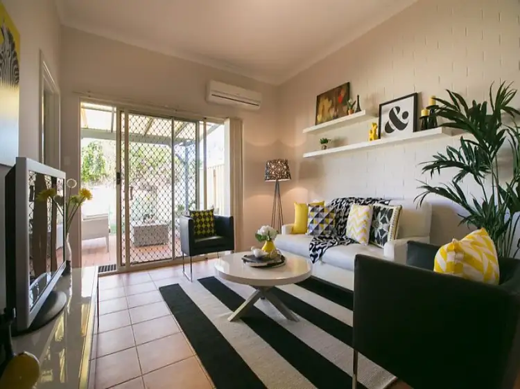 Sixth view of Homely semi-detached listing, 17A Oswald St, Coolbellup WA 6163