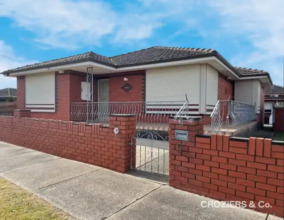 Second view of Homely house listing, 9 Dianne Court, Lalor VIC 3075