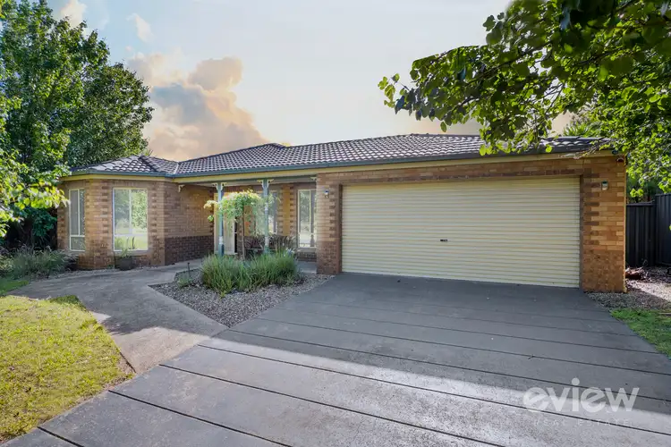 16 Eppalock Drive, Manor Lakes VIC 3024