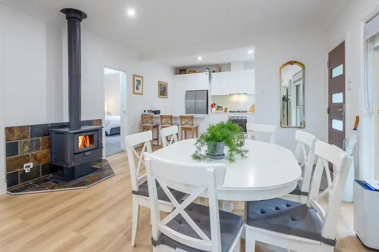 88 Valley Road, Wentworth Falls NSW 2782