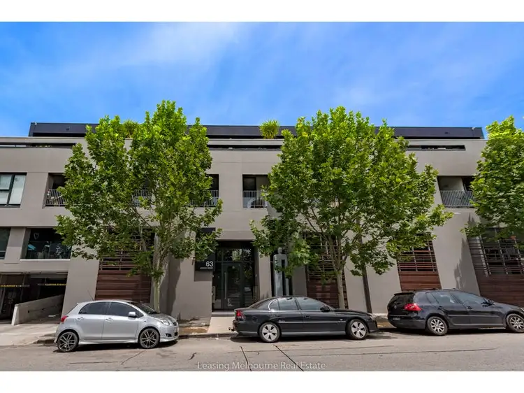 63 Acland Street