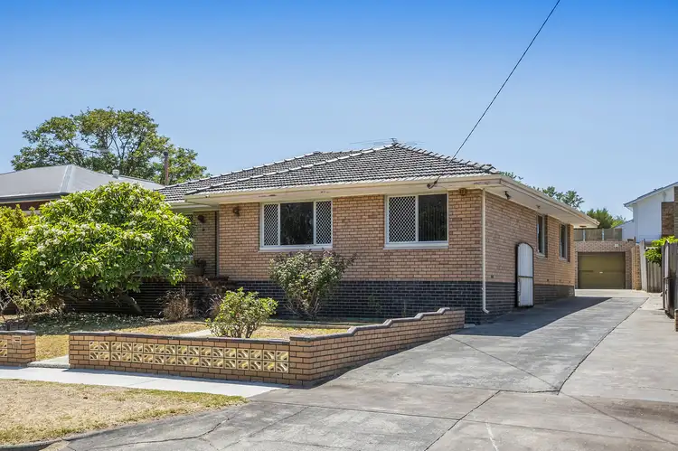 4 Porter Street, Beaconsfield WA 6162