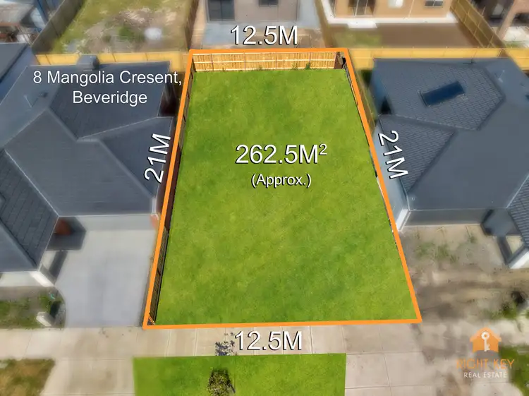 8 Magnolia Crescent, Beveridge VIC 3753