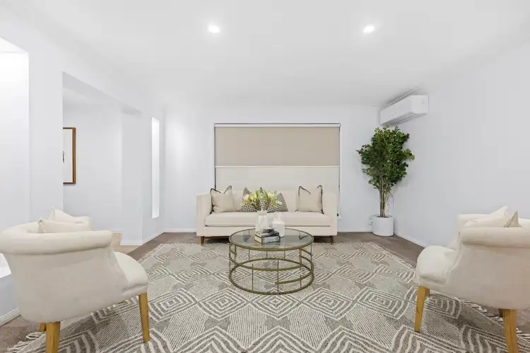 Fourth view of Homely house listing, 2 Juniper Place, Carindale QLD 4152