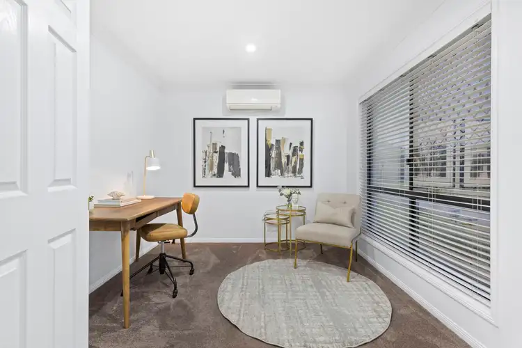 Sixth view of Homely house listing, 2 Juniper Place, Carindale QLD 4152