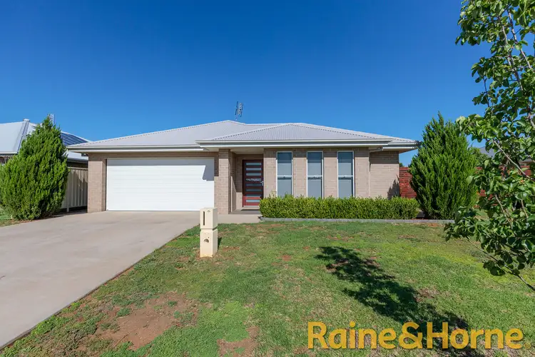Main view of Homely house listing, 32 Hindmarsh Esplanade, Dubbo NSW 2830