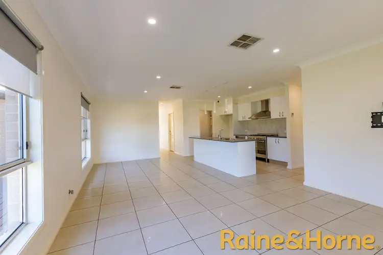 Fifth view of Homely house listing, 32 Hindmarsh Esplanade, Dubbo NSW 2830