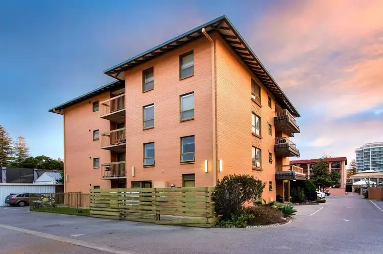 Main view of Homely unit listing, 10/34 Nile Street, Glenelg SA 5045