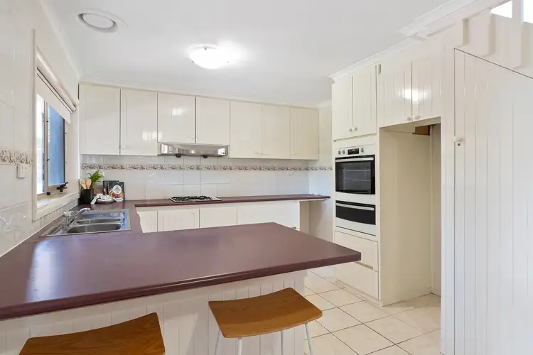 Fifth view of Homely house listing, 290 Heatherhill Road, Frankston VIC 3199