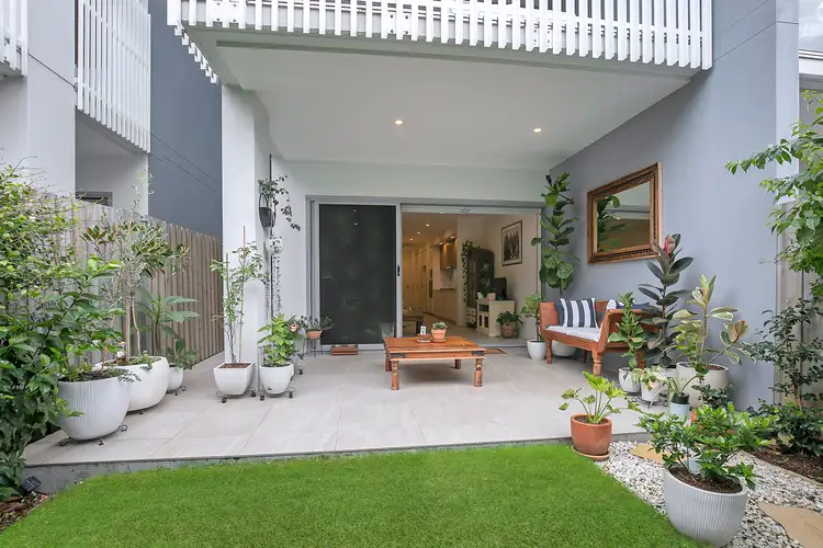 104/18 Love Street, Bulimba QLD 4171