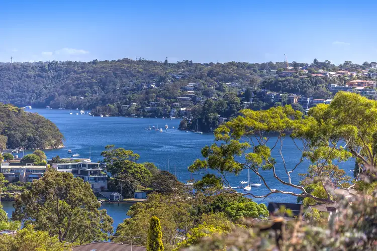 25 Ellalong Road