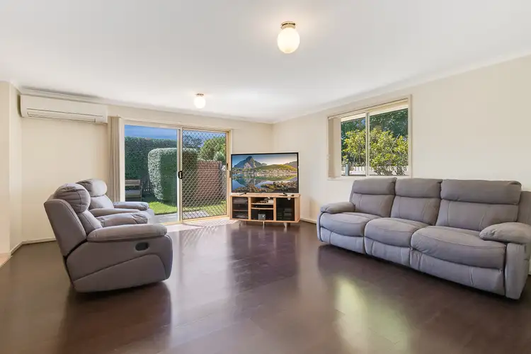 Main view of Homely unit listing, 3/250-256 Jetty Road, Rosebud VIC 3939
