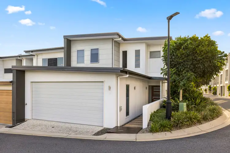 Main view of Homely townhouse listing, 33/8 Russell Street, Everton Park QLD 4053