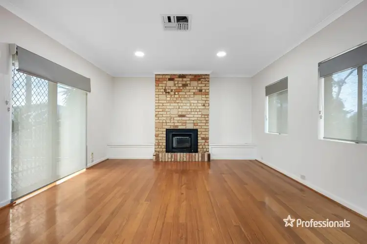 Second view of Homely house listing, 7 Gwalia Close, Hannans WA 6430