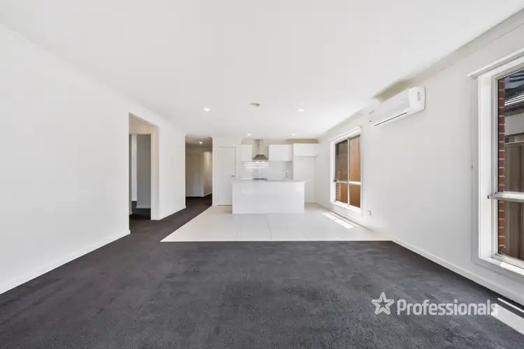 Second view of Homely house listing, 5 Atherton Way, Werribee VIC 3030