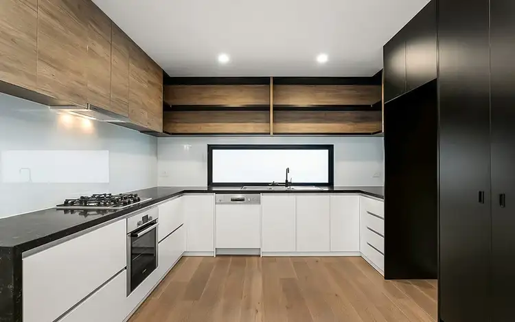 4 Grover Street