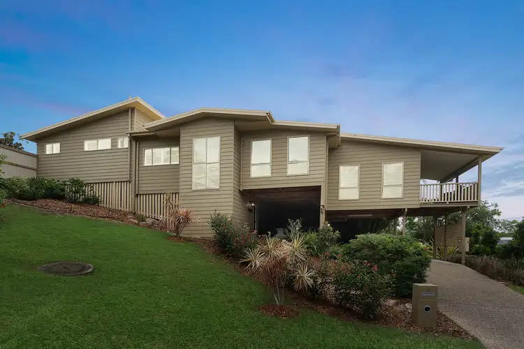 4 Melwood Court, Arana Hills QLD 4054