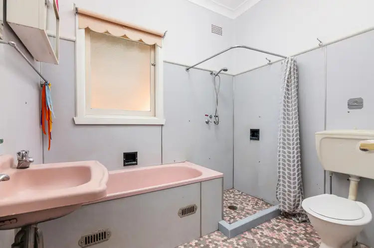 Fifth view of Homely house listing, 27 Breyley Road, Cambridge Park NSW 2747
