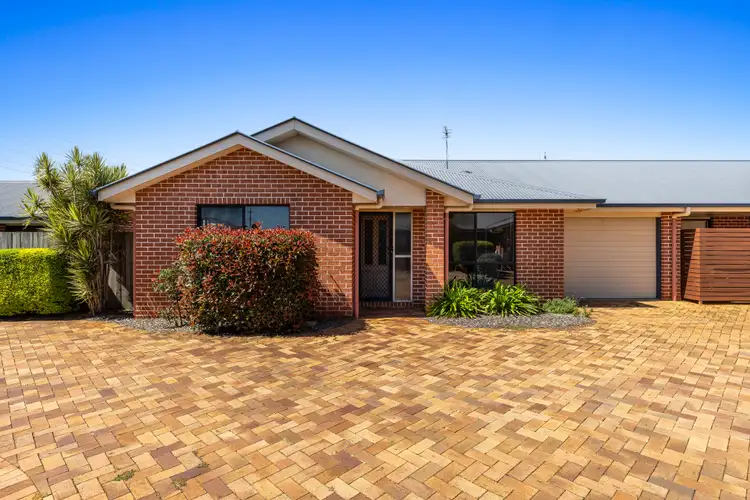 2/93 Kearney Street, Kearneys Spring QLD 4350