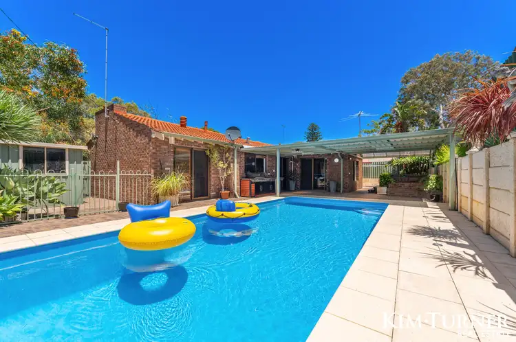 19 Sellenger Avenue, Samson WA 6163