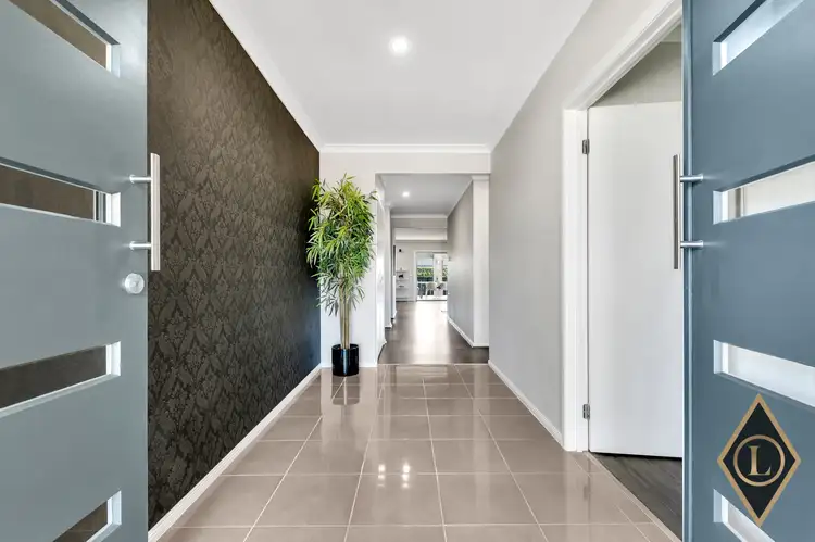 Third view of Homely house listing, 6 ashbury grove, Hillside VIC 3037