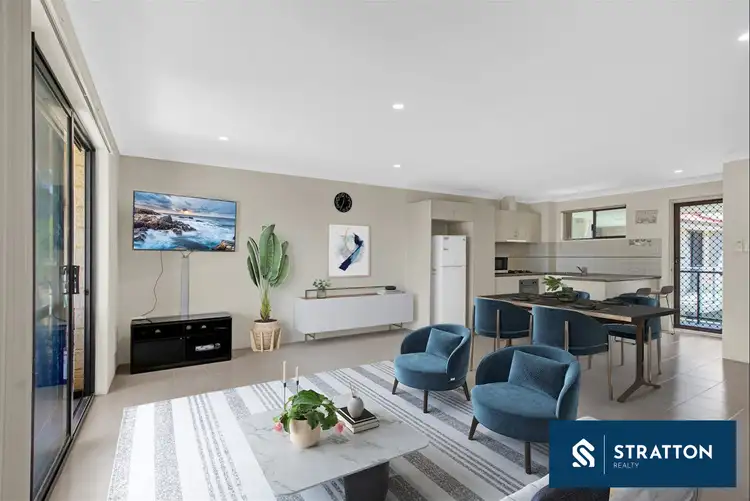 Fifth view of Homely apartment listing, 2/2 Towton Way, Langford WA 6147