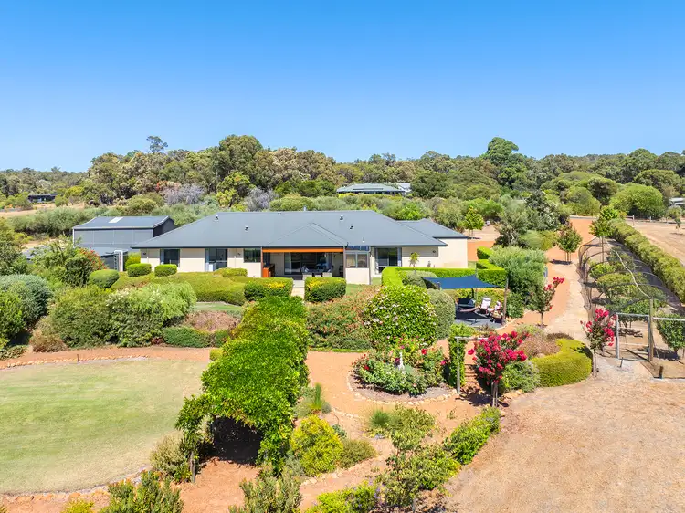 2 Serene Place, Quindalup WA 6281