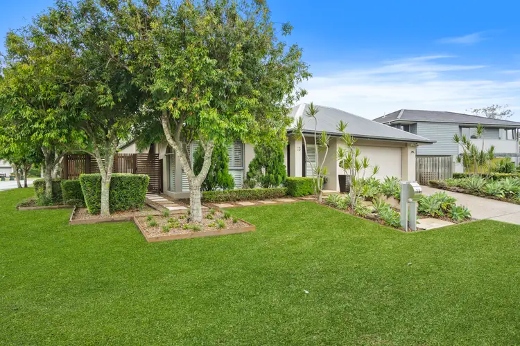 73 Torrens Crescent, Wakerley QLD 4154