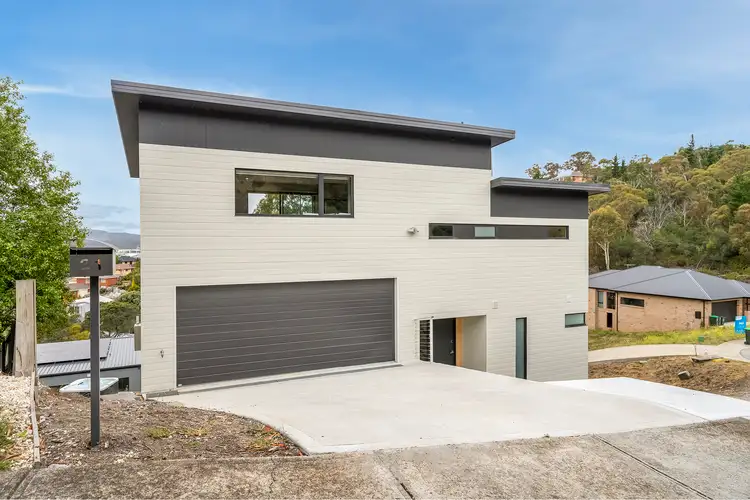 21 Nathan Street, Berriedale TAS 7011