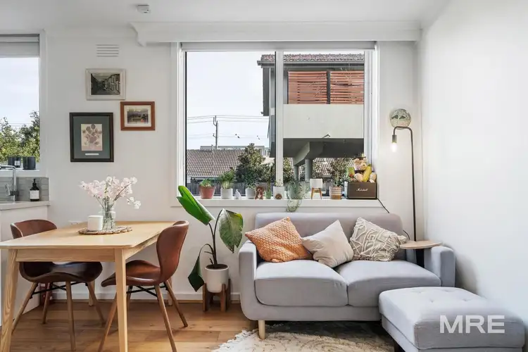 Second view of Homely apartment listing, 5/203 Auburn Road, Hawthorn VIC 3122