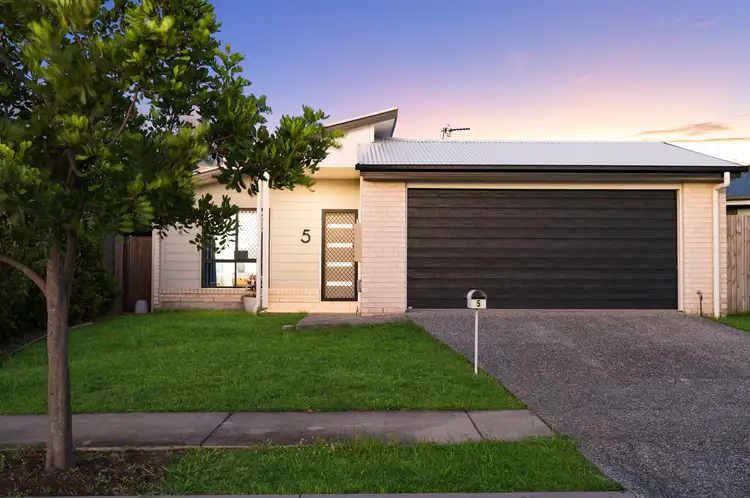 5 Weymouth Street, Pimpama QLD 4209