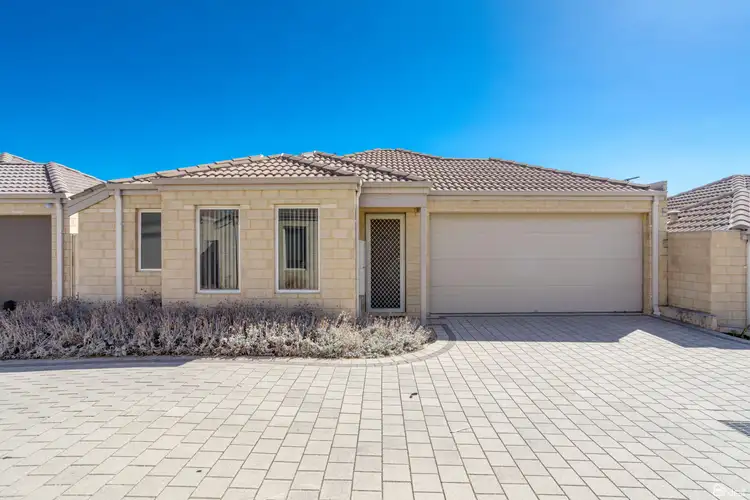 4/6 Adams Court, Kelmscott WA 6111
