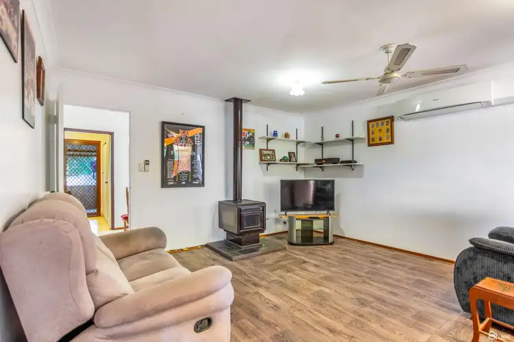 Fifth view of Homely semi-detached listing, 8 Exon Court, Camillo WA 6111