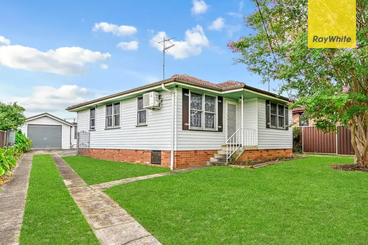 8 Jenny Place, Rooty Hill NSW 2766