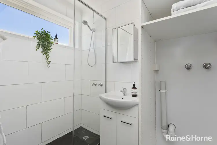 Fifth view of Homely apartment listing, 4/31 Edgar Street, Kingsville VIC 3012