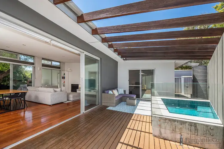1 Stratton Street, Hamilton Hill WA 6163
