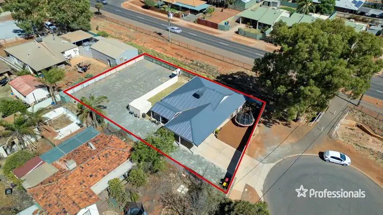 Second view of Homely house listing, 20 Watts Close, Boulder WA 6432