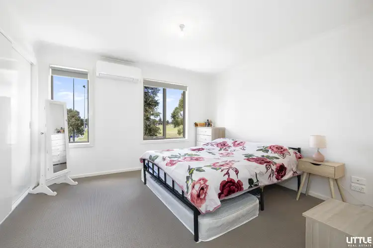 Fifth view of Homely townhouse listing, 32 Penhall Drive, Craigieburn VIC 3064