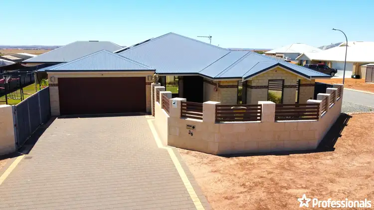 36 Ocean Queen Drive, Wandina WA 6530