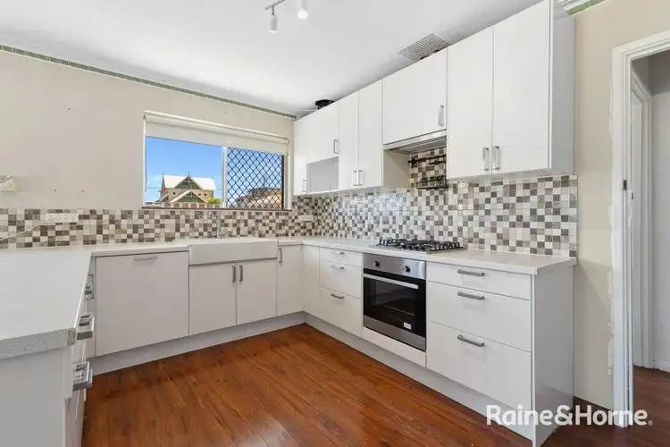 Fifth view of Homely house listing, 1/18 Clyde Place, Mandurah WA 6210