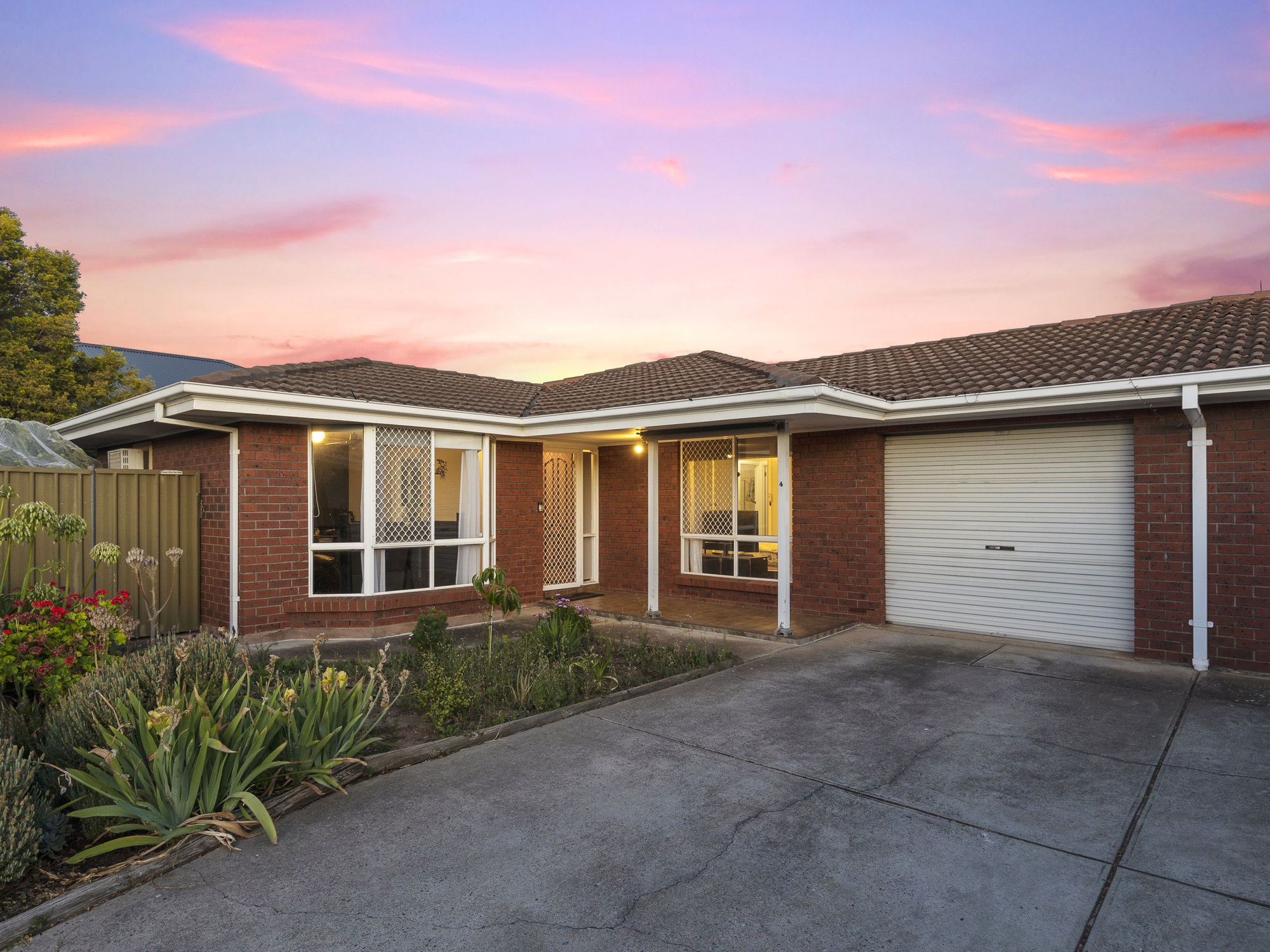 4/14 Scott Street, Pooraka SA 5095